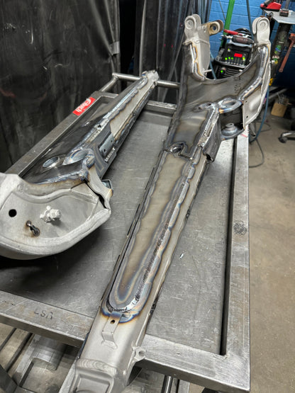 CAN-AM MAVERICK R TRAILING ARM GUSSET KIT - 51-10770007-  DRIVEN - 2