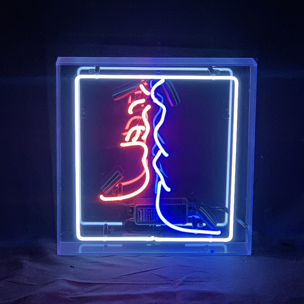 Love Kiss Neon Light Sign - TN187(box)-  DRIVEN - 3