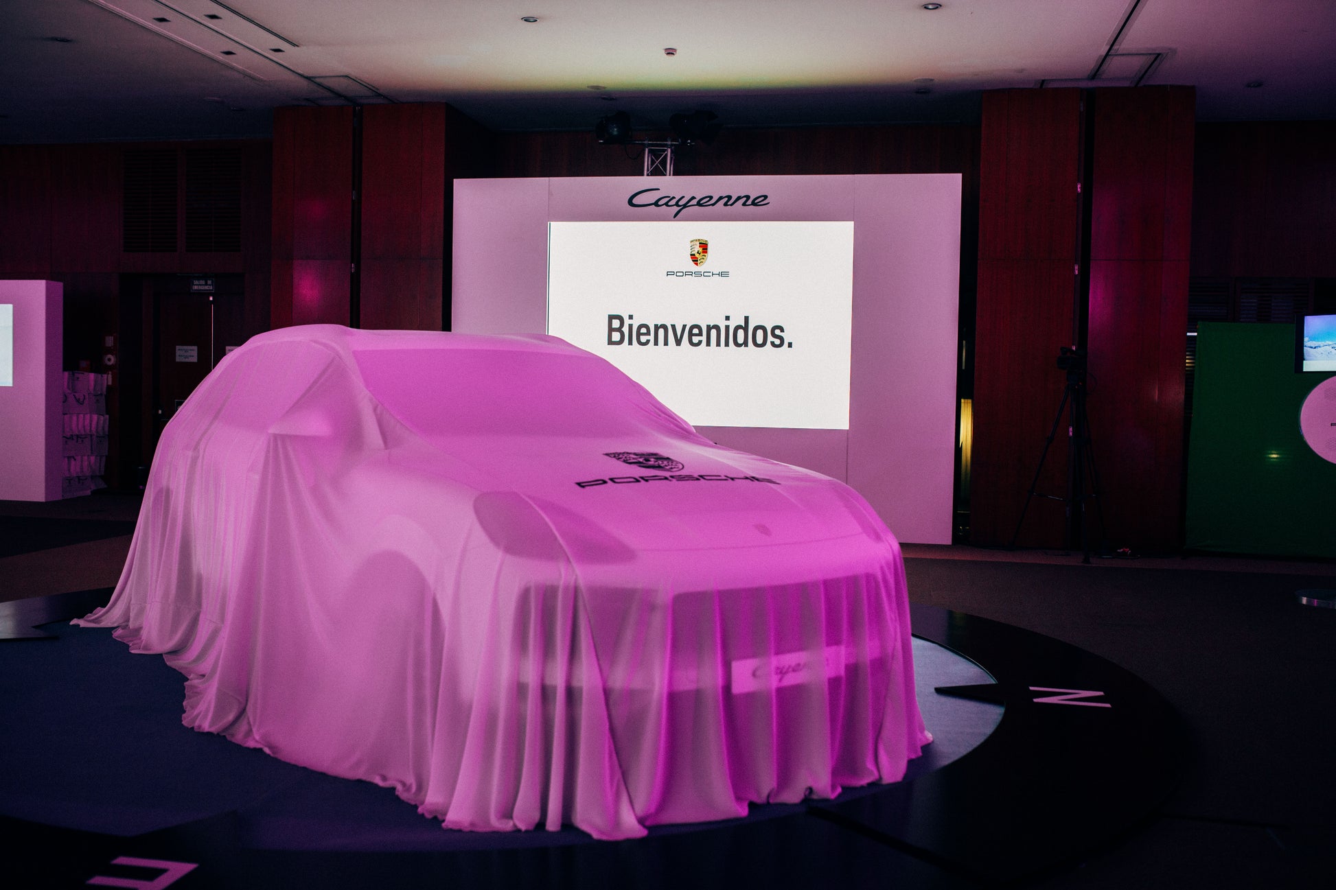 DRIVEN | rPro | Custom Reveal Cover | PRO-Grade - -----  DRIVEN - 13