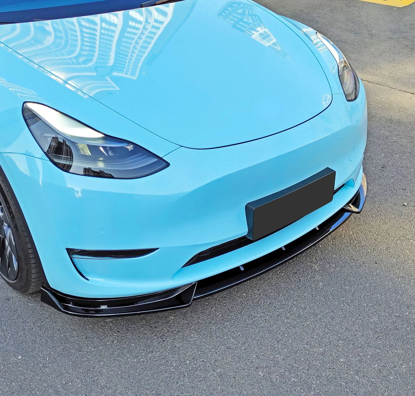 Front Bumper Lip Splitter for Tesla Model Y (2019–2024) | Carbon Look, Matte Black & Gloss Black ABS - 14:200004890#Matte Black-14:200004891#Carbon Look-14:200004889#Gloss Black-  DRIVEN - 5