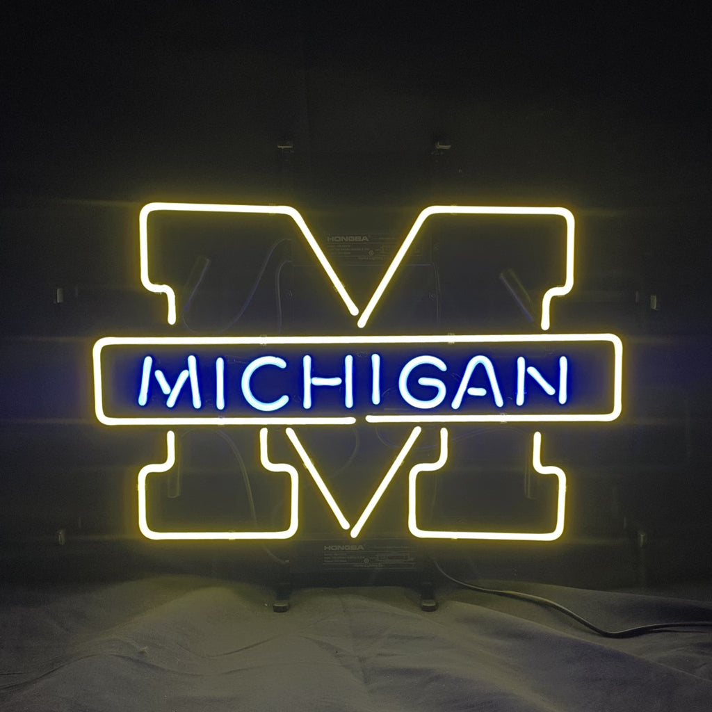 University of Michigan Logo Neon Signs - ME675-  DRIVEN - 2