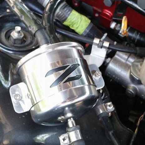 ZSPEC RHD Fuel Filter Bracket for Nissan Z32 300zx '90-96, Black - ZSD-388477-ZSD-388484-ZSD-388491-ZSD-388507-ZSD-388514-  DRIVEN - 1