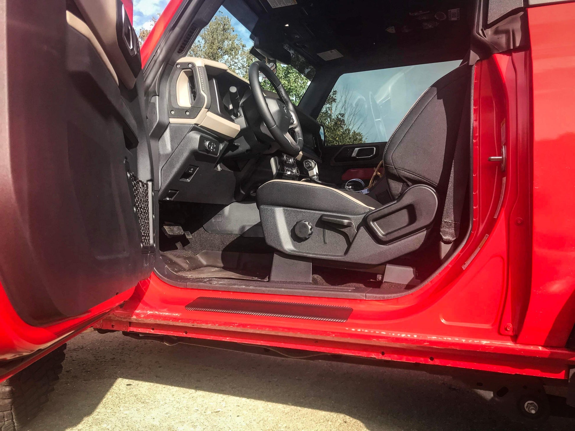 Door Sill Protectors - 2021+ Bronco 2 Door - 21BRONCODS2-RD-21BRONCODS2-BL-21BRONCODS2-WH-21BRONCODS2-OR-21BRONCODS2-YL-  DRIVEN - 7