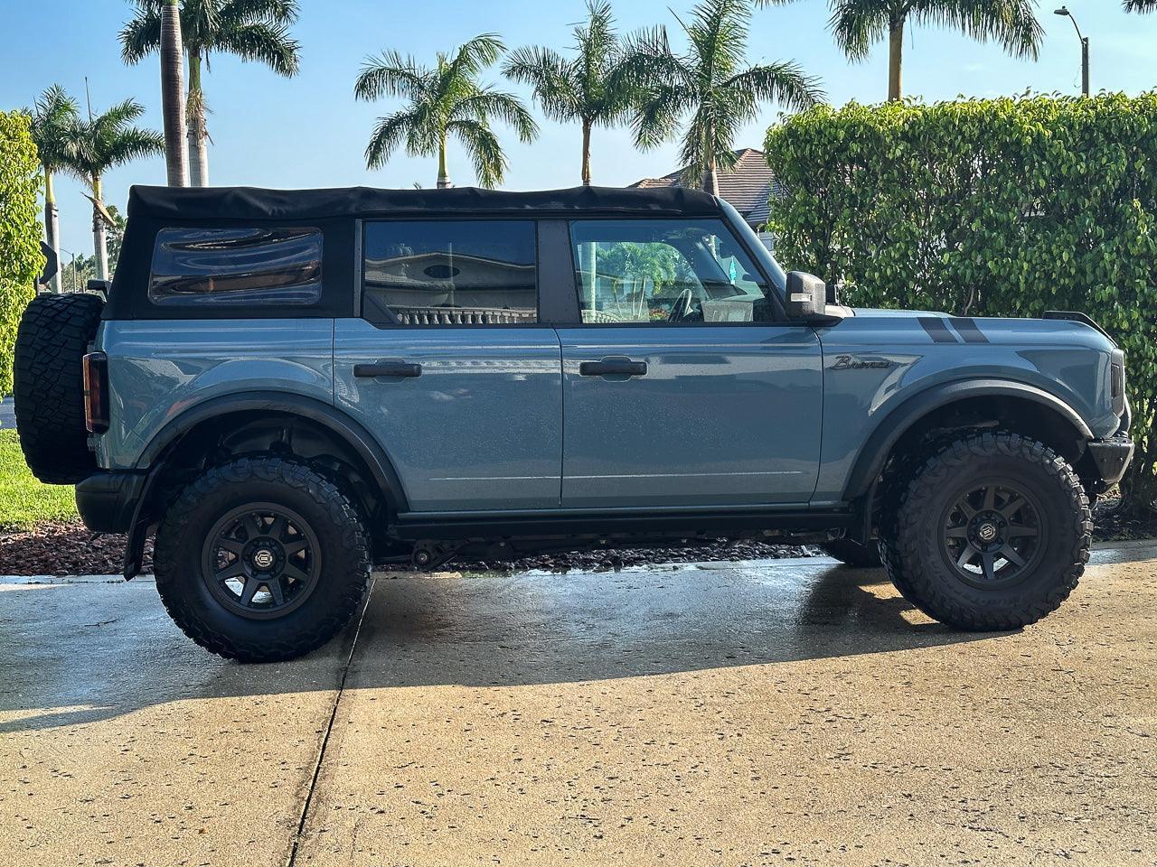 Fender Racing Stripes - 2021+ Bronco (non-Raptor) - 21BRNFENSTRIPE-MB-21BRNFENSTRIPE-GB-21BRNFENSTRIPE-RD-21BRNFENSTRIPE-WH-21BRNFENSTRIPE-BL-  DRIVEN - 12