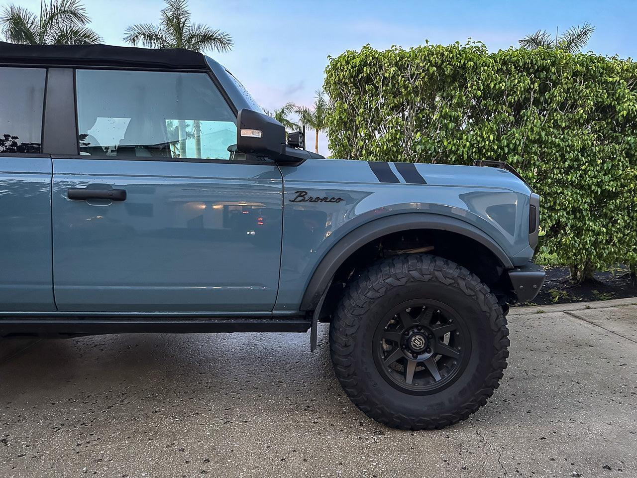 Fender Racing Stripes - 2021+ Bronco (non-Raptor) - 21BRNFENSTRIPE-MB-21BRNFENSTRIPE-GB-21BRNFENSTRIPE-RD-21BRNFENSTRIPE-WH-21BRNFENSTRIPE-BL-  DRIVEN - 6