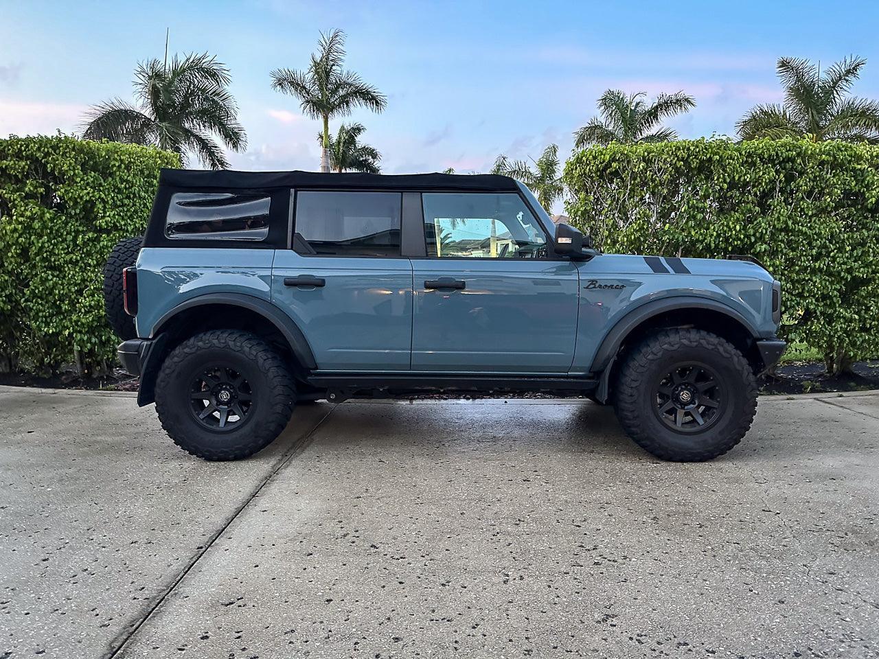 Fender Racing Stripes - 2021+ Bronco (non-Raptor) - 21BRNFENSTRIPE-MB-21BRNFENSTRIPE-GB-21BRNFENSTRIPE-RD-21BRNFENSTRIPE-WH-21BRNFENSTRIPE-BL-  DRIVEN - 11