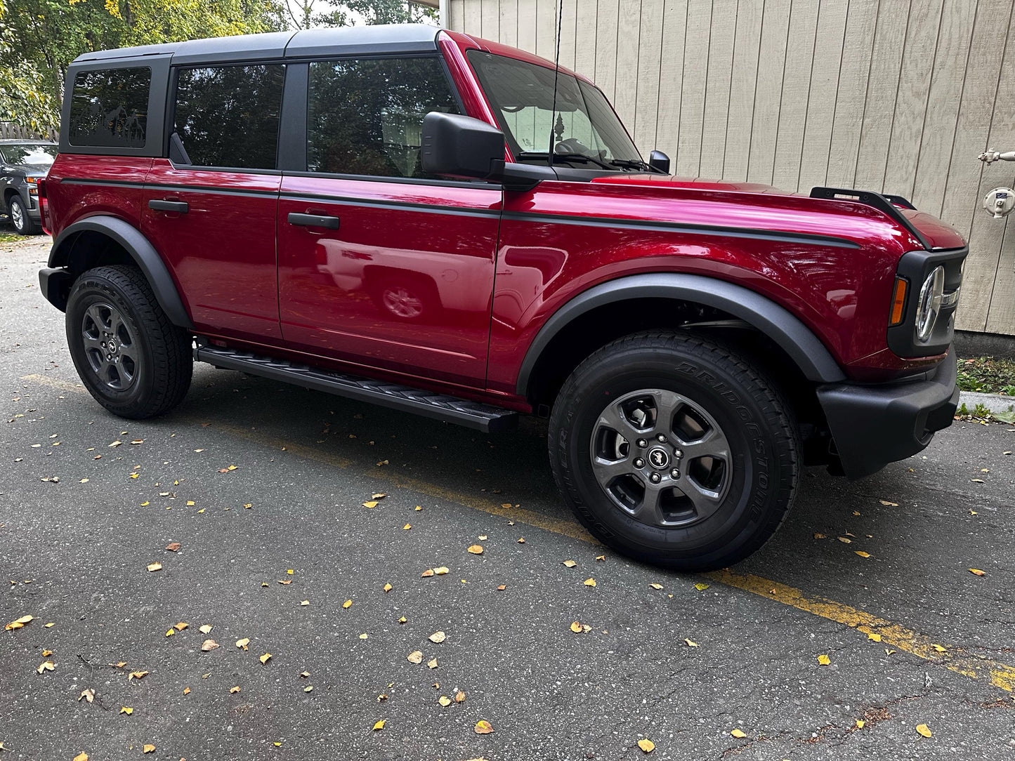 Solid Color Upper Door Spear Stripe Kit - 2021+ Bronco 4 Door (non-Raptor) - 21BRNDOORSPEAR-BAD-21BRNDOORSPEAR-GB-21BRNDOORSPEAR-MB-21BRNDOORSPEAR-BL-21BRNDOORSPEAR-BRZ-  DRIVEN - 7