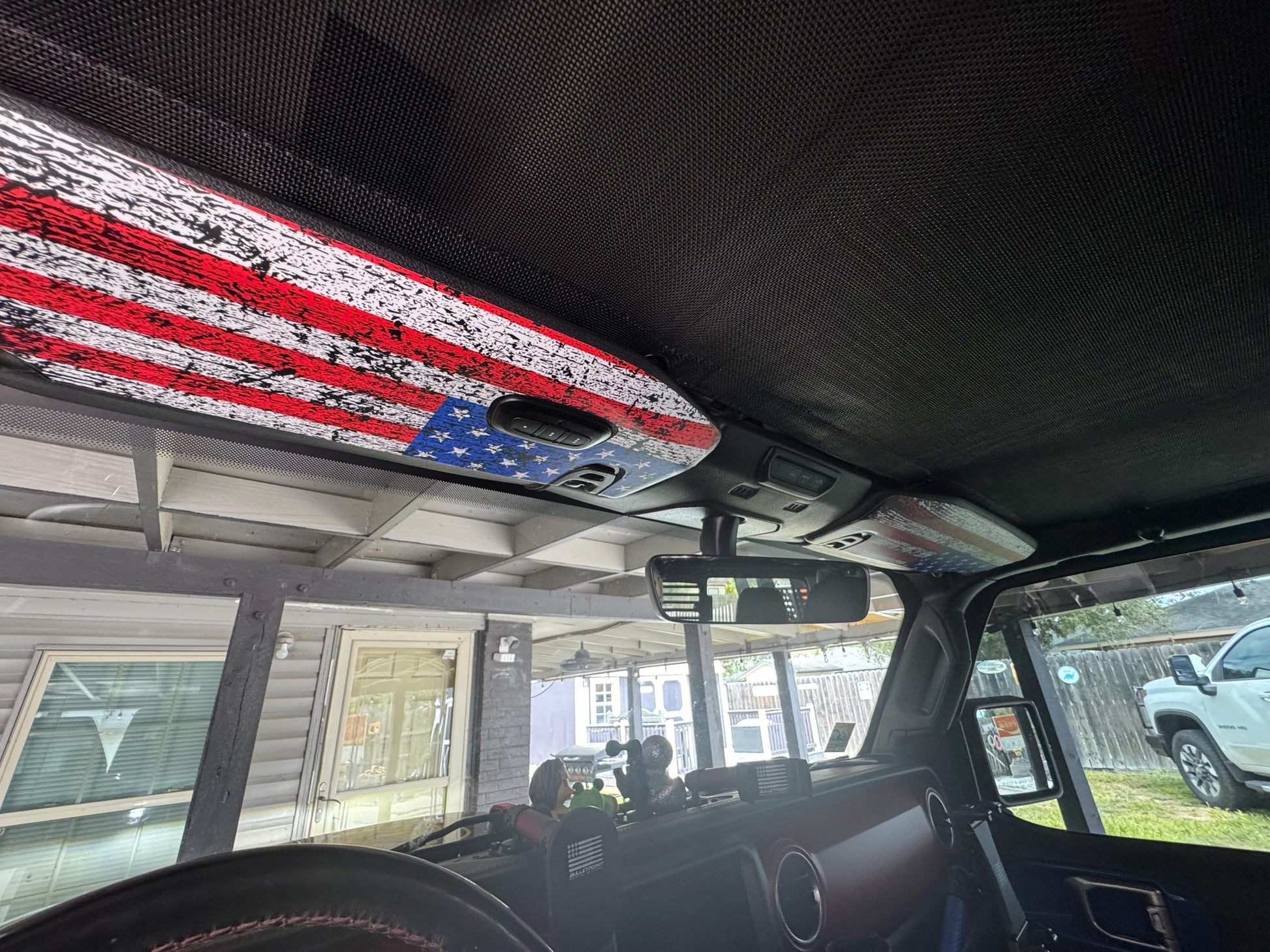 Freedom Series Sun Visor Overlays (Printed Series) - 2018+ Jeep Wrangler JL / Jeep Gladiator JT - JLVISORFULLFREE-RWBNHL-JLVISORFULLFREE-RWBHL-JLVISORFULLFREE-BWNHL-JLVISORFULLFREE-BWHL-JLVISORFULLFREE-TBLNHL-  DRIVEN - 8