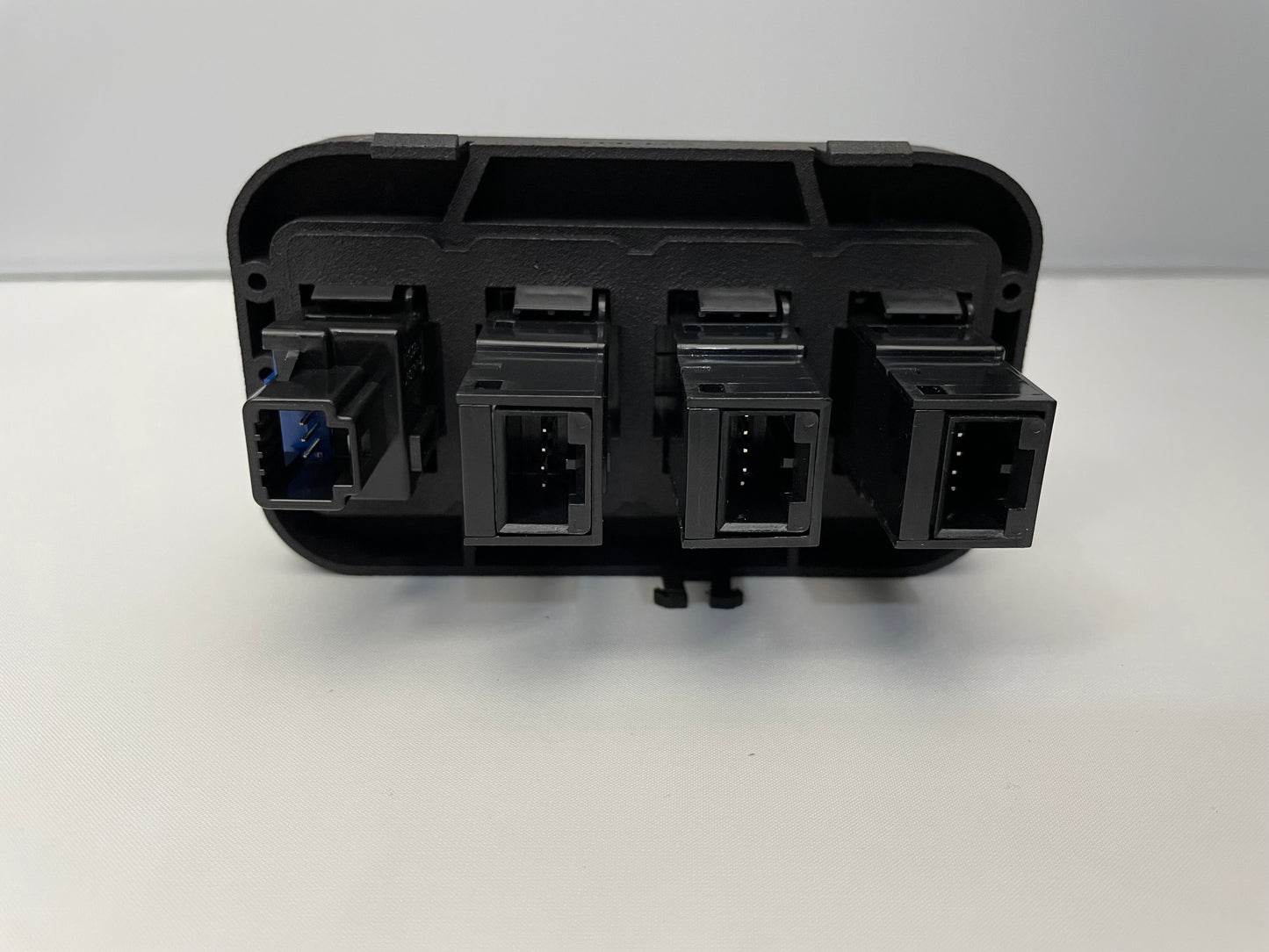 Modular Insert for 4  Short Switches - GO-002-  DRIVEN - 3