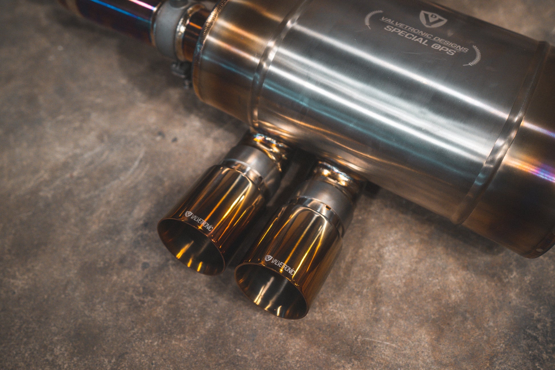 Lotus Evora Valved Sport Exhaust System (F1) - LOT.EVOR.VSES.AG-LOT.EVOR.VSES.TI-LOT.EVOR.VSES.FFH.AG-LOT.EVOR.VSES.FFH.TI-  DRIVEN - 26