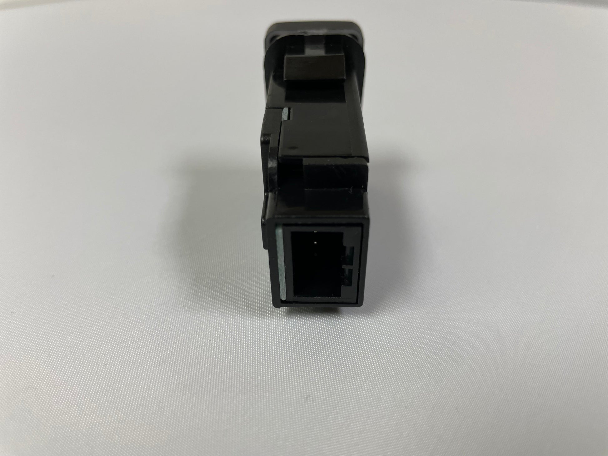 TALL “RECTANGLE” SWITCH - GO-412-GO-413-GO-414-GO-415-GO-416-  DRIVEN - 16