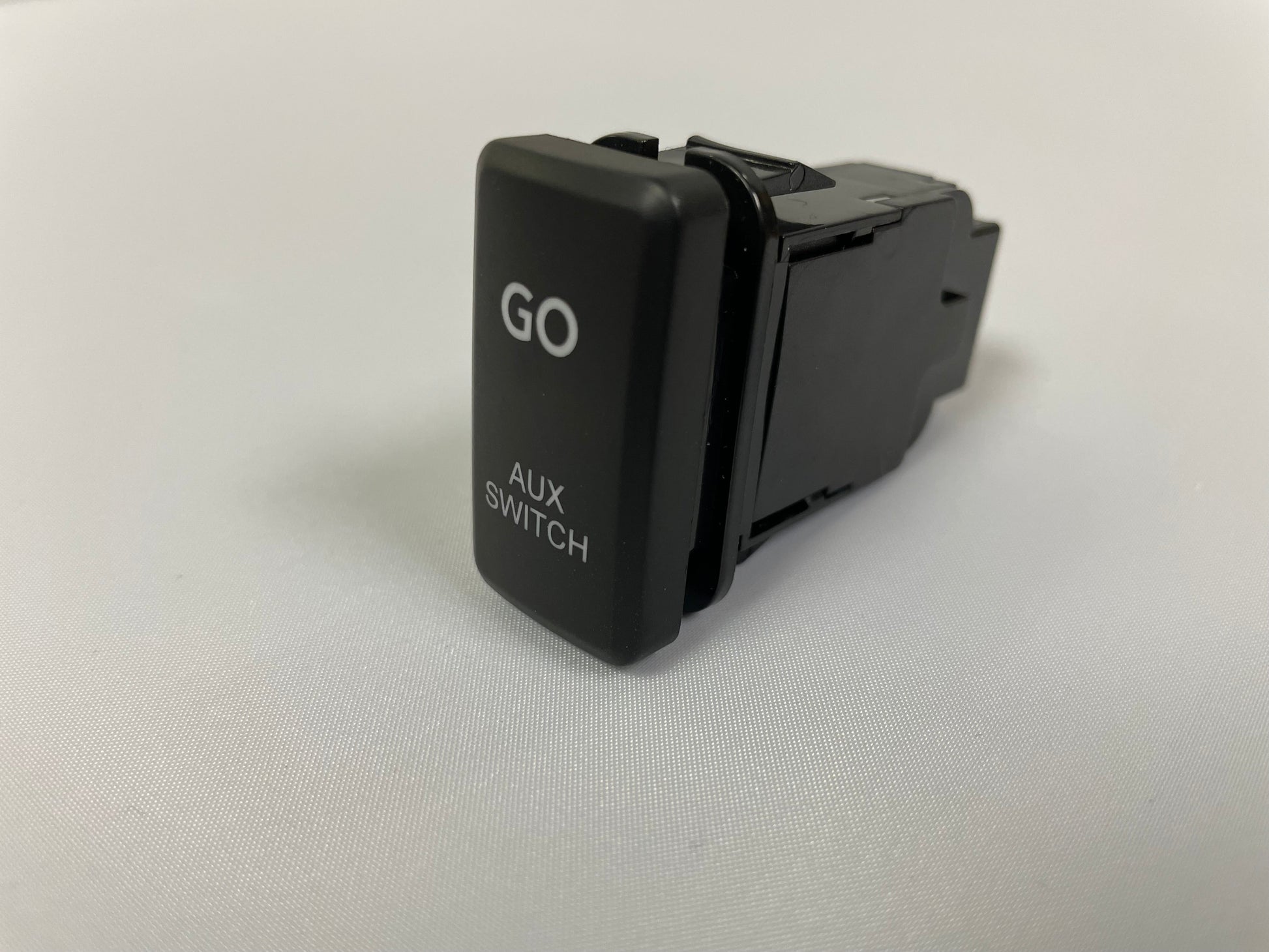 TALL “RECTANGLE” SWITCH - GO-412-GO-413-GO-414-GO-415-GO-416-  DRIVEN - 4
