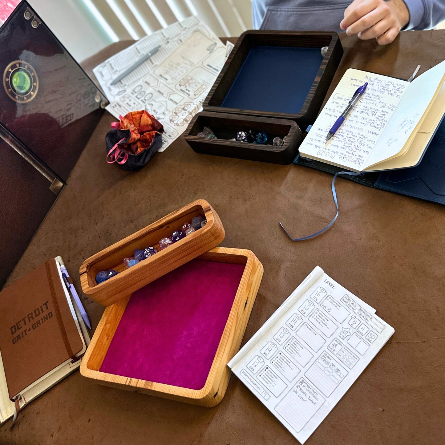 The Detroit Dice Tray - sku-42229287682113-sku-42229287485505-sku-42229287419969-sku-42229287551041-sku-42229087993921-  DRIVEN - 15