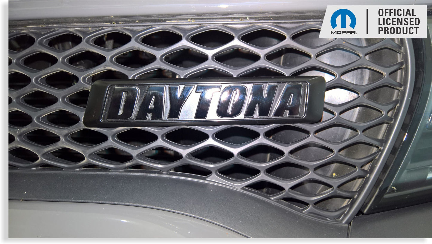 DAYTONA Grille Emblem Overlay Decal   - 17-23 Charger Daytona - Charger17:Daytona-G-01-Charger17:Daytona-G-03-Charger17:Daytona-G-02-Charger17:Daytona-G-04-Charger17:Daytona-G-05-  DRIVEN - 3