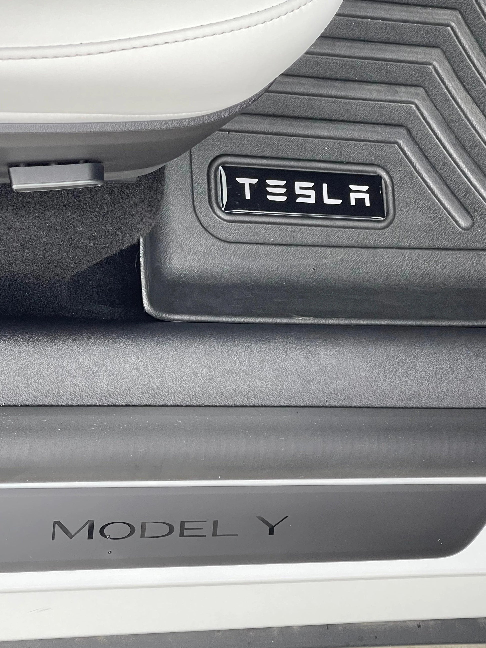 Single Tesla Logo Emblem for Weathertech All Weather Floor Mats (Model S, Model X, Model 3, Model Y) - WTTESLA-  DRIVEN - 3