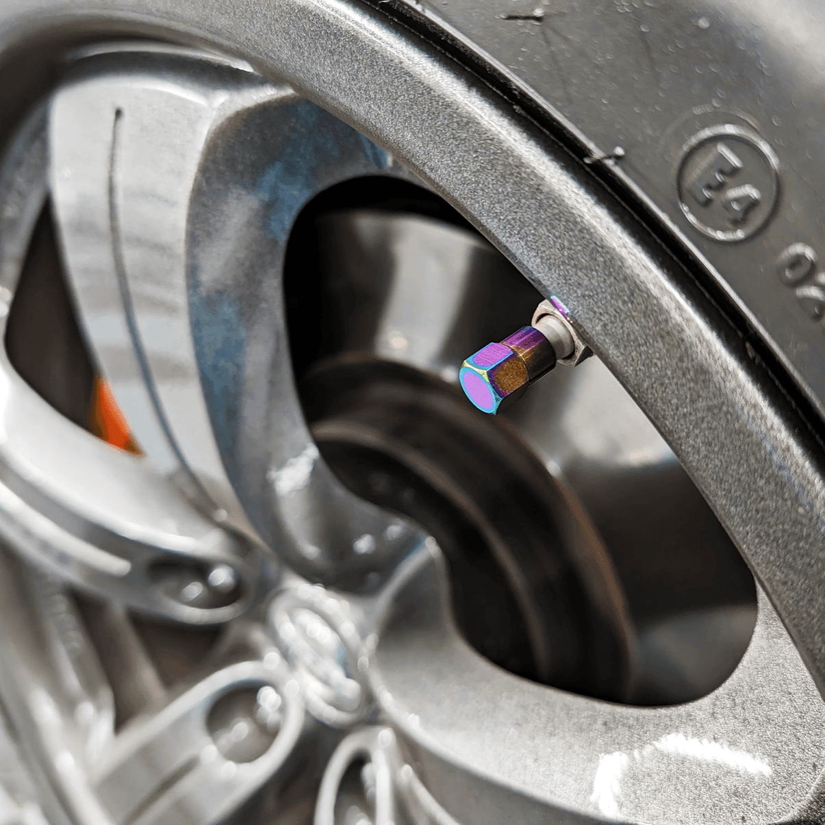 Titanium Tire Cap Set, Universal for Valve Stem Caps on Cars & Bikes, Grade-5 Titanium - ZSD-187124-  DRIVEN - 7