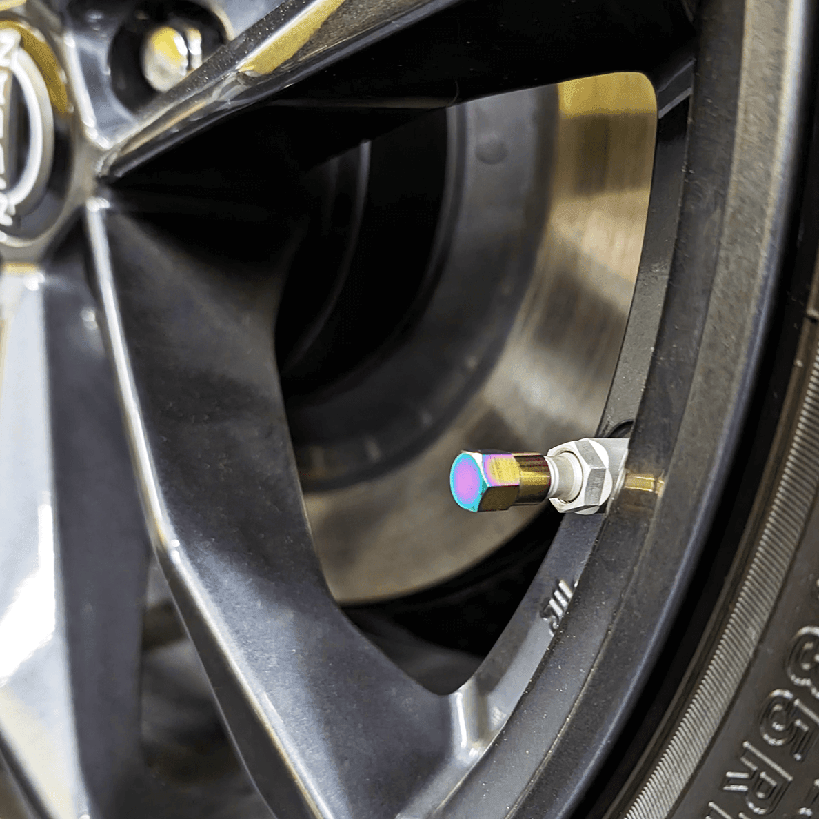 Titanium Tire Cap Set, Universal for Valve Stem Caps on Cars & Bikes, Grade-5 Titanium - ZSD-187124-  DRIVEN - 5