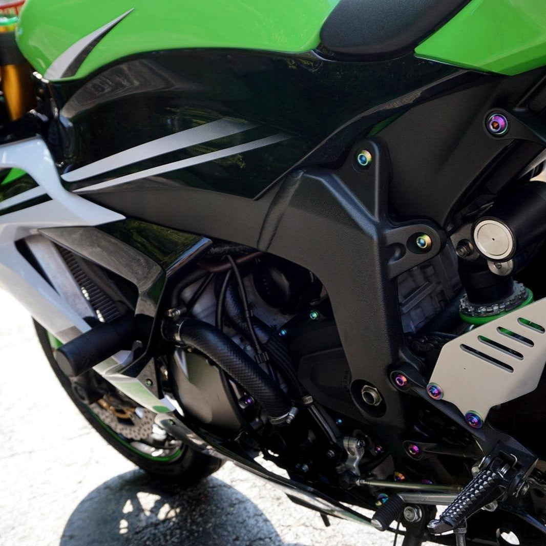 ZSPEC Titanium Dress Up Bolts® Fastener Kit for the Kawasaki Ninja 636 ZX6R - ZSD-204081-ZSD-204098-ZSD-204104-ZSD-204111-ZSD-204128-  DRIVEN - 5
