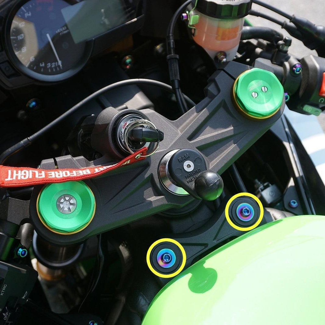 ZSPEC Titanium Fasteners for the Kawasaki Ninja 636 ZX6R Fuel/Gas Tank - ZSD-383007-ZSD-383014-ZSD-383021-ZSD-383038-ZSD-383045-  DRIVEN - 3