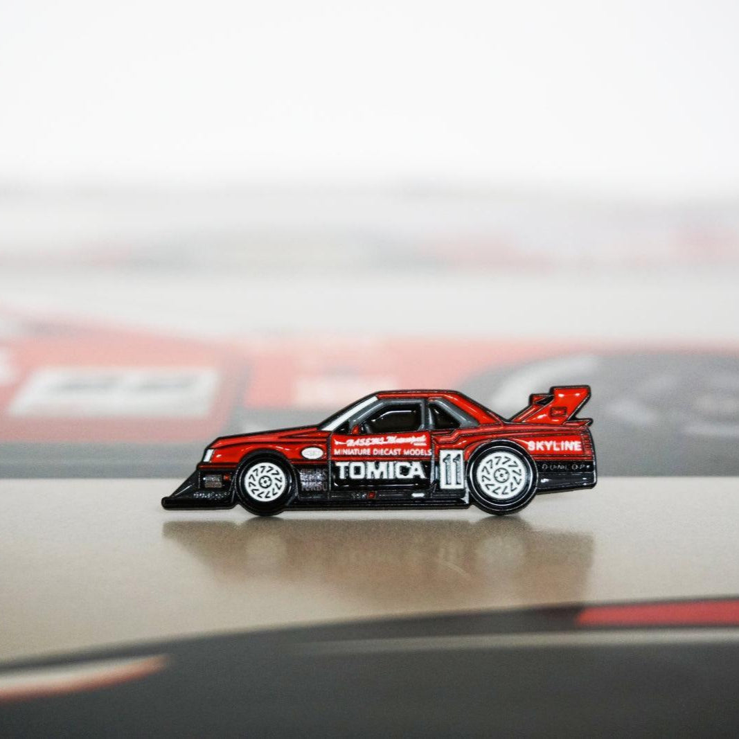 Nissan Skyline RS Silhouette Formula Race Car Collector Lapel/Hat Pin - ZSD-383694-  DRIVEN - 1