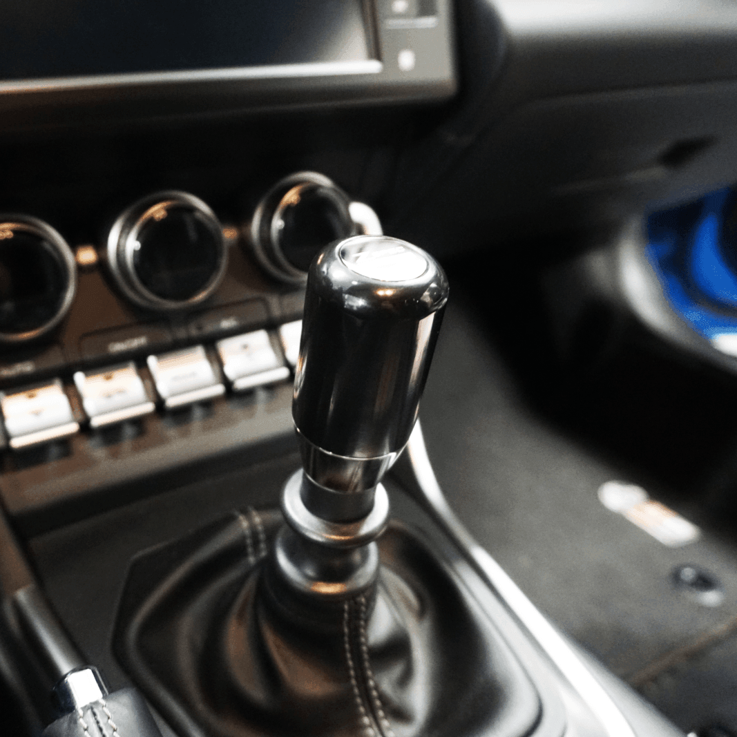 ZSPEC Shift Knob, M12-1.25, Delrin & Stainless, 4-Speed Shift Pattern Coin - ZSD-393099-ZSD-393105-ZSD-393112-ZSD-393129-  DRIVEN - 2
